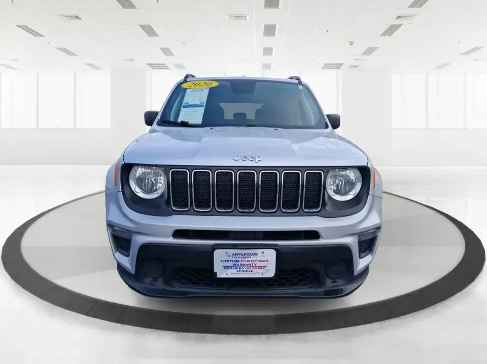 2020 Jeep Renegade Sport FWD (ZACNJAAB1LP) with an 2.4L L4 DOHC 16V engine, 9A transmission, located at 401 Woodman Dr, Riverside, OH, 45431, (937) 908-9800, 39.760899, -84.123421 - Weekend escapes to Eastwood MetroPark, a comfortable daily commute down I675, or shuttling the family between Riverside and Dayton-this 2020 Jeep Renegade Sport FWD is built for real life. With its compact-crossover size, higher driving position, and easy-to-park footprint, it fits right in whether- Photo#5