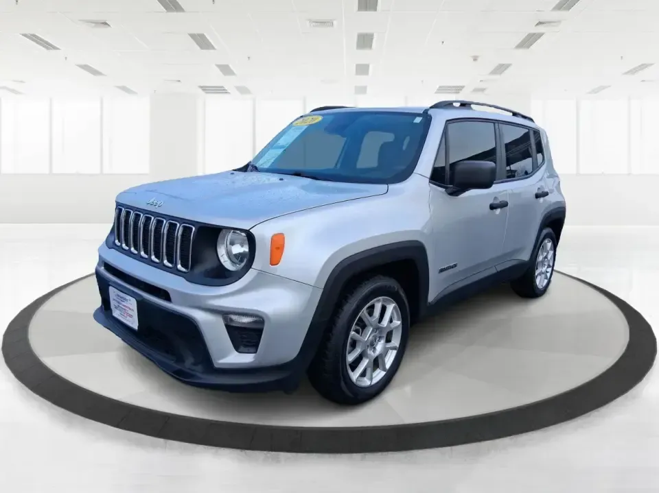 2020 Jeep Renegade Sport FWD (ZACNJAAB1LP) with an 2.4L L4 DOHC 16V engine, 9A transmission, located at 401 Woodman Dr, Riverside, OH, 45431, (937) 908-9800, 39.760899, -84.123421 - Weekend escapes to Eastwood MetroPark, a comfortable daily commute down I675, or shuttling the family between Riverside and Dayton-this 2020 Jeep Renegade Sport FWD is built for real life. With its compact-crossover size, higher driving position, and easy-to-park footprint, it fits right in whether- Photo#7