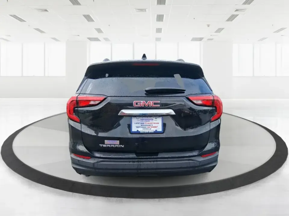 2018 GMC Terrain SLE (3GKALMEV9JL) with an 1.4L L4 DOHC 16V TURBO engine, 6A transmission, located at 880 E. National Road, Vandalia, OH, 45377, (937) 908-9800, 39.891918, -84.183594 - Ready for a commute that feels easier, a weekend that packs more adventure, and a family schedule that runs smoother? This 2018 GMC Terrain SLE is the kind of compact SUV that fits real life in Piqua-whether you're heading down I75 for work, running errands along N County Rd 25A, or loading up for a - Photo#3