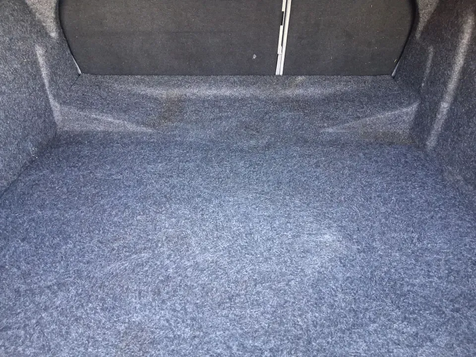 2016 Chevrolet Impala 1FL (2G11X5SA3G9) with an Ecotec 2.5L I-4 gasoline direct injection engine, 6A transmission, located at 401 Woodman Dr, Riverside, OH, 45431, (937) 908-9800, 39.760899, -84.123421 - Need a comfortable, dependable sedan for daily commutes, school drop-offs, and weekend getaways without the stress of traditional bank hoops? This 2016 Chevrolet Impala 1FL in Summit White is built for real life in the Dayton-area-smooth on I-675 and Route 35, easy to park around The Greene, and rel - Photo#12