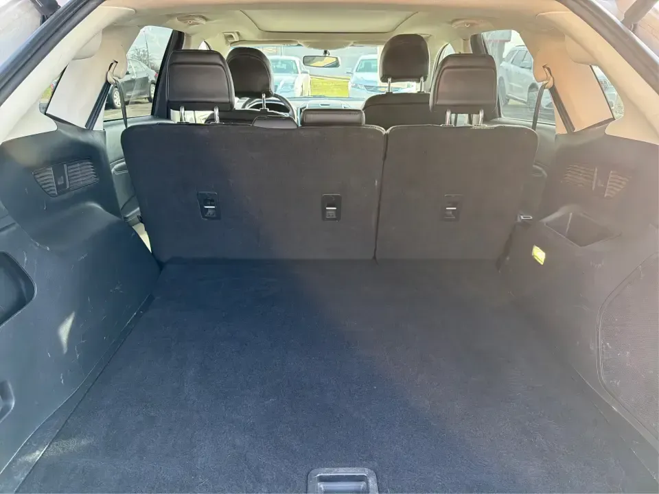 2017 Ford Edge Titanium (2FMPK4K87HB) with an 3.5L V6 DOHC 24V engine, 6A transmission, located at 880 E. National Road, Vandalia, OH, 45377, (937) 908-9800, 39.891918, -84.183594 - Pack up the family, load the cargo area, and point the hood toward your next weekend getaway-this 2017 Ford Edge Titanium is the kind of SUV that makes everyday life in Xenia easier and road trips across Ohio more comfortable. With confident AWD capability, a strong 3.5L V6, and premium Titanium ame - Photo#12