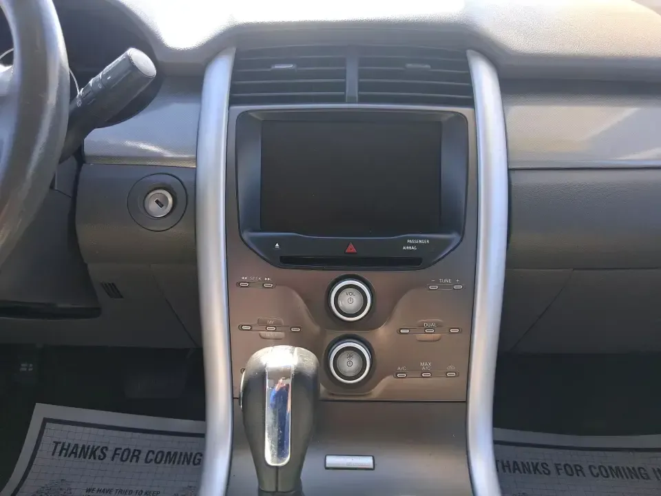 2014 Ford Edge SEL (2FMDK4JC8EB) with an 3.5L V-6 DOHC engine, 6-Speed Automatic transmission, located at 1184 Kauffman Ave, Fairborn, OH, 45324, (937) 908-9800, 39.807072, -84.030914 - Pack up the kids, load the groceries, or point the nose toward a weekend getaway-this 2014 Ford Edge SEL is the kind of SUV that fits real life in Fairborn. With confident all-weather capability and a comfortable, feature-rich cabin, it's ideal for commuters running I-675, families shuttling between - Photo#12