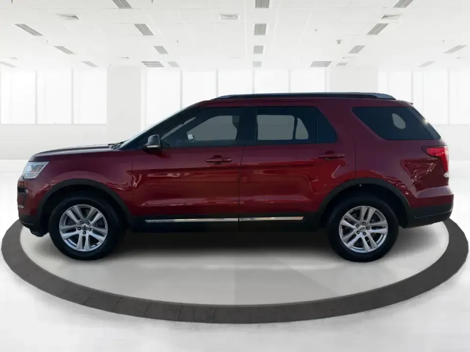 2018 Ford Explorer XLT (1FM5K8D87JG) with an EcoBoost 2.3L I-4 gasoline direct injection engine, 6A transmission, located at 8750 N County Rd 25A, Piqua, OH, 45356, (937) 908-9800, 40.164391, -84.232513 - Whether you're hauling the family to practice, commuting up I-75, or packing up for a weekend at Indian Lake, this 2018 Ford Explorer XLT is built for real-life Ohio schedules. With confident 4WD/AWD traction, three-row flexibility, and turbocharged EcoBoost power, it's a smart SUV for drivers who w - Photo#5