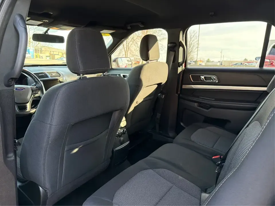 2018 Ford Explorer XLT (1FM5K8D87JG) with an EcoBoost 2.3L I-4 gasoline direct injection engine, 6A transmission, located at 8750 N County Rd 25A, Piqua, OH, 45356, (937) 908-9800, 40.164391, -84.232513 - Whether you're hauling the family to practice, commuting up I-75, or packing up for a weekend at Indian Lake, this 2018 Ford Explorer XLT is built for real-life Ohio schedules. With confident 4WD/AWD traction, three-row flexibility, and turbocharged EcoBoost power, it's a smart SUV for drivers who w - Photo#10