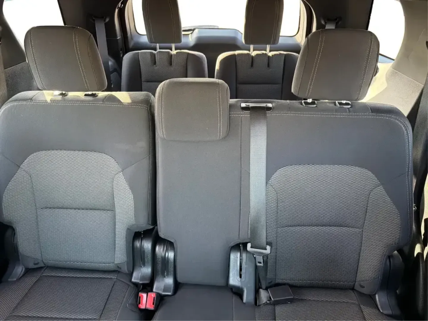 2018 Ford Explorer XLT (1FM5K8D87JG) with an EcoBoost 2.3L I-4 gasoline direct injection engine, 6A transmission, located at 1230 East Main St, Xenia, OH, 45385, (937) 908-9800, 39.688026, -83.910172 - Whether you're hauling the family to practice, commuting up I-75, or packing up for a weekend at Indian Lake, this 2018 Ford Explorer XLT is built for real-life Ohio schedules. With confident 4WD/AWD traction, three-row flexibility, and turbocharged EcoBoost power, it's a smart SUV for drivers who w - Photo#14