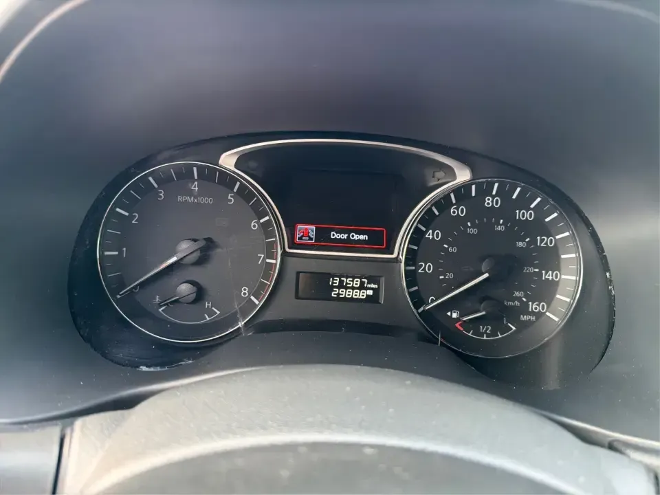 2015 Nissan Pathfinder SV (5N1AR2MN5FC) with an 3.5L V-6 DOHC engine, Continuously Variable Transmission transmission, located at 880 E. National Road, Vandalia, OH, 45377, (937) 908-9800, 39.891918, -84.183594 - Pack the family, load up the gear, and head out for a weekend at Englewood MetroPark or an easy road trip down I70-this 2015 Nissan Pathfinder SV is built for real-life Ohio driving, from school drop-offs to errands along E. National Road. With three-row flexibility and SUV practicality, it's a smar - Photo#15