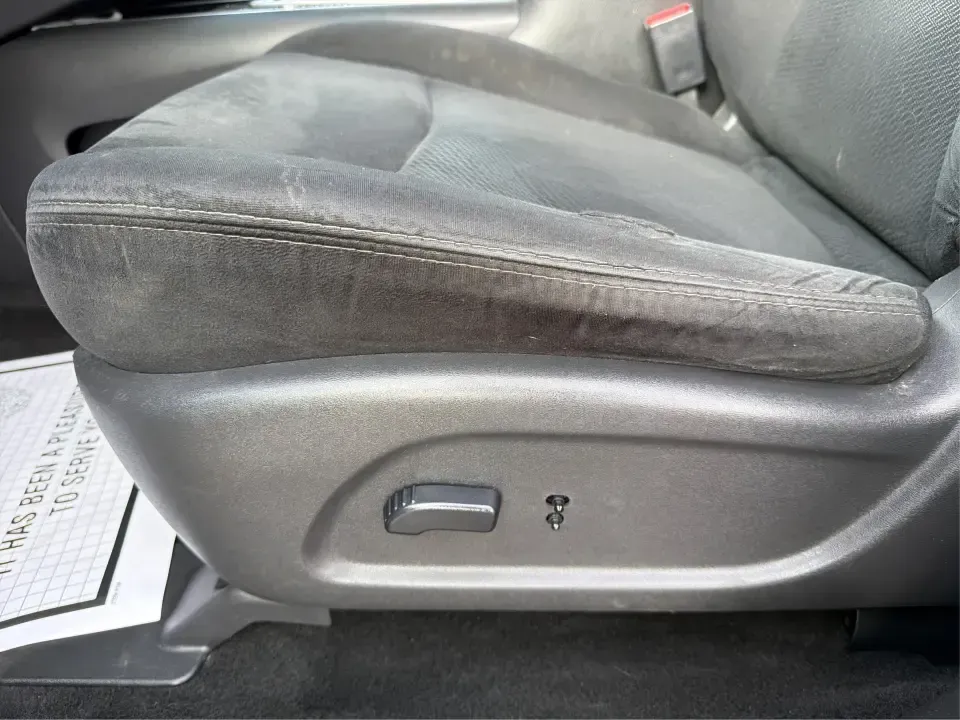 2015 Nissan Pathfinder SV (5N1AR2MN5FC) with an 3.5L V-6 DOHC engine, Continuously Variable Transmission transmission, located at 880 E. National Road, Vandalia, OH, 45377, (937) 908-9800, 39.891918, -84.183594 - Pack the family, load up the gear, and head out for a weekend at Englewood MetroPark or an easy road trip down I70-this 2015 Nissan Pathfinder SV is built for real-life Ohio driving, from school drop-offs to errands along E. National Road. With three-row flexibility and SUV practicality, it's a smar - Photo#17