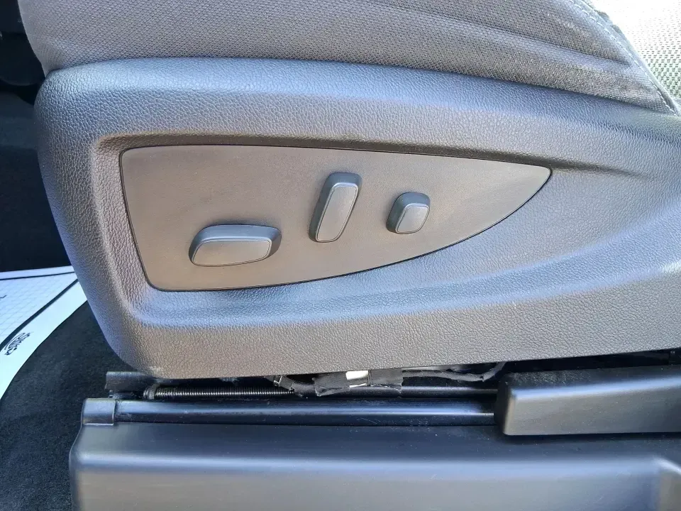 2016 Chevrolet Silverado 1500 1LT (1GCVKRECXGZ) with an EcoTec3 4.3L V-6 gasoline direct injection engine, 6A transmission, located at 8750 N County Rd 25A, Piqua, OH, 45356, (937) 908-9800, 40.164391, -84.232513 - Picture your next weekend: the truck is loaded up for a run to Indian Lake, you've got room for friends in the Double Cab, and there's still plenty of bed space for camping gear, a mower, or that Marketplace find you've been chasing. This 2016 Chevrolet Silverado 1500 1LT 4WD in eye-catching Siren R - Photo#17