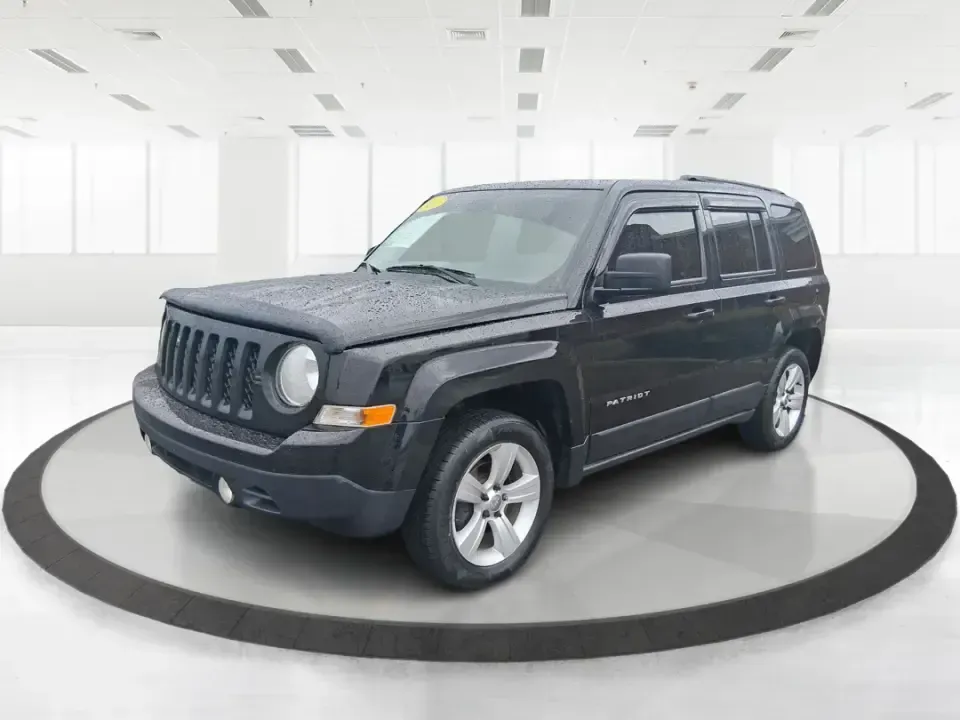 2015 Jeep Patriot Latitude (1C4NJRFB8FD) with an 2.4L I-4 DOHC engine, located at 1951 S Dayton Lakeview Rd., New Carlisle, OH, 45344, (937) 908-9800, 39.890999, -84.050255 - Weekend escapes, snowy school runs, and daily commutes down I75 all get easier when you've got an SUV that's ready for Ohio weather and real-life schedules. This **2015 Jeep Patriot Latitude 4WD** is a practical choice for drivers who want the Jeep look and capability without the oversized footprint - Photo#8