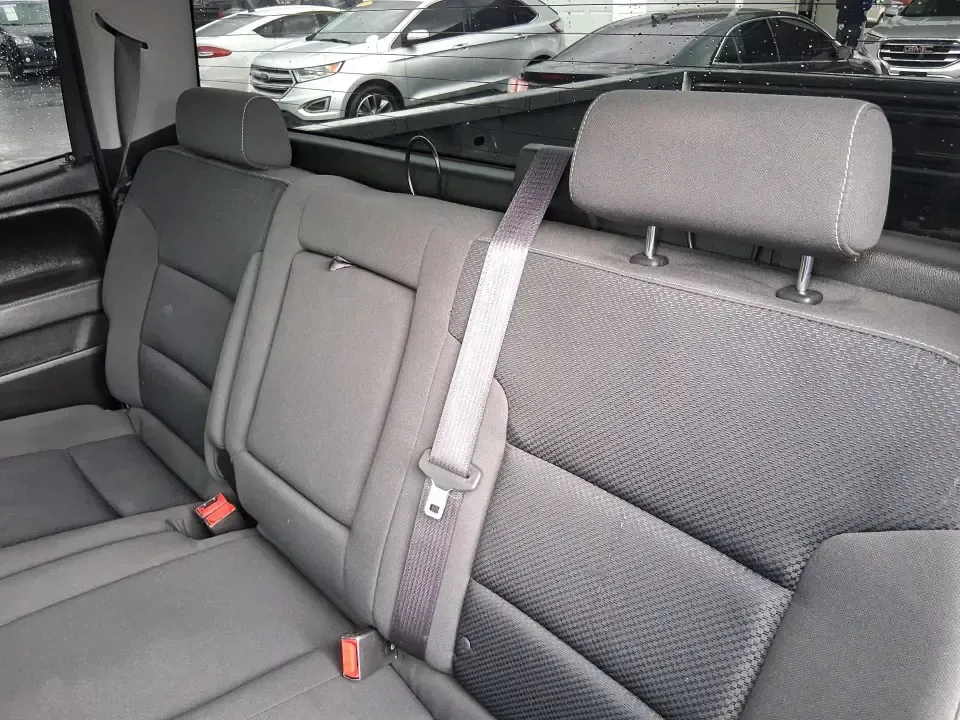 2017 Chevrolet Silverado 1500 2LT (3GCUKREH9HG) with an 4.3L V6 OHV 12V engine, 6A transmission, located at 1184 Kauffman Ave, Fairborn, OH, 45324, (937) 908-9800, 39.807072, -84.030914 - Need a truck that can handle weekday work runs, weekend projects, and spontaneous road trips out toward Caesar Creek or up I75 without feeling like a compromise? This 2017 Chevrolet Silverado 1500 2LT Crew Cab 4WD is built for real life in the Miami Valley-roomy enough for friends or family, strong - Photo#10