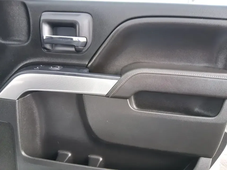 2017 Chevrolet Silverado 1500 2LT (3GCUKREH9HG) with an 4.3L V6 OHV 12V engine, 6A transmission, located at 1184 Kauffman Ave, Fairborn, OH, 45324, (937) 908-9800, 39.807072, -84.030914 - Need a truck that can handle weekday work runs, weekend projects, and spontaneous road trips out toward Caesar Creek or up I75 without feeling like a compromise? This 2017 Chevrolet Silverado 1500 2LT Crew Cab 4WD is built for real life in the Miami Valley-roomy enough for friends or family, strong - Photo#19