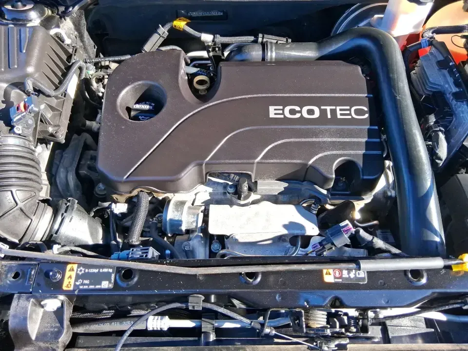 2018 GMC Terrain SLE (3GKALMEV3JL) with an 1.4L L4 DOHC 16V TURBO engine, 6A transmission, located at 1184 Kauffman Ave, Fairborn, OH, 45324, (937) 908-9800, 39.807072, -84.030914 - Need one SUV that can handle the weekday commute, the school drop-off line, and a spontaneous weekend escape to John Bryan State Park? This 2018 GMC Terrain SLE is built for real life in Fairborn-easy to park, comfortable for long drives, and versatile enough for groceries, gear, and everything in b - Photo#11