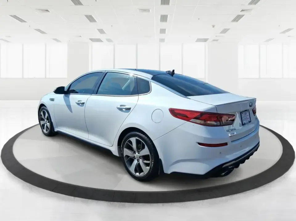 2019 Kia Optima S (5XXGT4L35KG) with an Theta II 2.4L I-4 gasoline direct injection engine, 6A transmission, located at 1099 N County Rd 25A , Troy, OH, 45373, (937) 908-9800, 40.057079, -84.212883 - Picture your next week going smoother: a comfortable, efficient sedan that makes the daily commute up I75, quick school drop-offs, and weekend runs to Dayton feel easy-without stretching your budget. This 2019 Kia Optima S is built for real life in Troy, Ohio, offering the space and technology busy - Photo#4