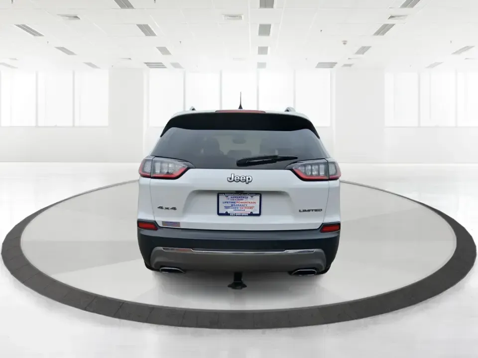 2019 Jeep Cherokee Limited 4x4 (1C4PJMDX5KD) with an 3.2L V6 DOHC 24V engine, 9A transmission, located at 8750 N County Rd 25A, Piqua, OH, 45356, (937) 908-9800, 40.164391, -84.232513 - Load up the family, point the hood toward the next weekend getaway, and let the road decide the plan-this 2019 Jeep Cherokee Limited 4x4 is built for real-life Ohio driving, from rainy school runs to spontaneous trips up I75. With confident 4x4 capability, a smooth 9-speed automatic, and a strong 3. - Photo#3