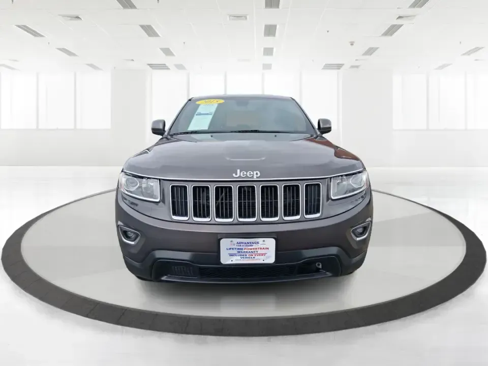 2015 Jeep Grand Cherokee Laredo (1C4RJFAG5FC) with an 3.6L V-6 DOHC engine, 8-Speed Automatic transmission, located at 1099 N County Rd 25A , Troy, OH, 45373, (937) 908-9800, 40.057079, -84.212883 - Need one SUV that can handle school drop-offs in the morning, a smooth I75 commute at lunchtime, and a last-minute weekend escape to the Miami Valley trails? This 2015 Jeep Grand Cherokee Laredo 4WD is built for real life in Troy, Ohio-comfortable enough for daily driving, confident enough for unpre - Photo#7