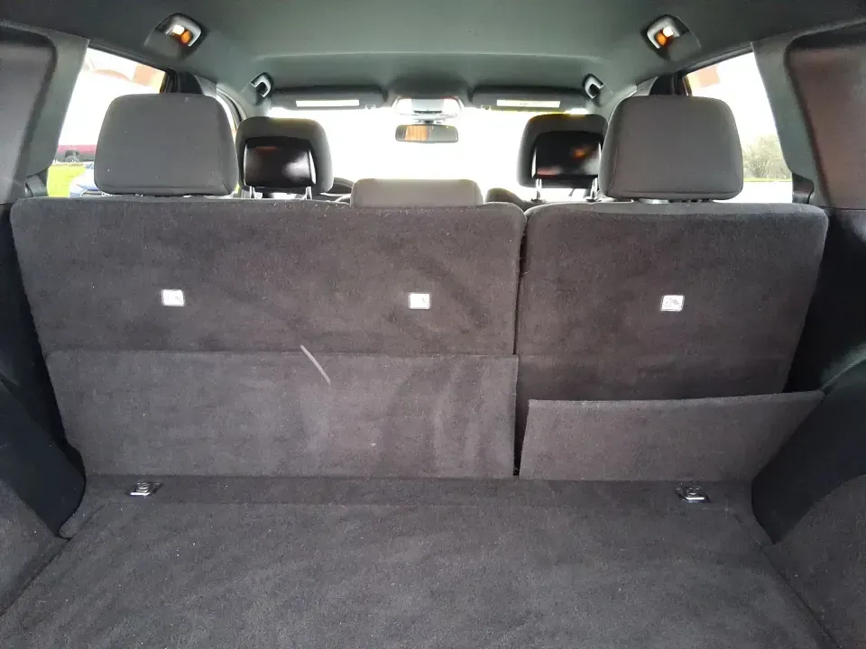 2015 Jeep Grand Cherokee Laredo (1C4RJFAG5FC) with an 3.6L V-6 DOHC engine, 8-Speed Automatic transmission, located at 1099 N County Rd 25A , Troy, OH, 45373, (937) 908-9800, 40.057079, -84.212883 - Need one SUV that can handle school drop-offs in the morning, a smooth I75 commute at lunchtime, and a last-minute weekend escape to the Miami Valley trails? This 2015 Jeep Grand Cherokee Laredo 4WD is built for real life in Troy, Ohio-comfortable enough for daily driving, confident enough for unpre - Photo#12