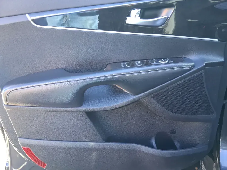 2017 Kia Sorento 2.4L LX (5XYPGDA36HG) with an 2.4L I-4 gasoline direct injection engine, 6A transmission, located at 880 E. National Road, Vandalia, OH, 45377, (937) 908-9800, 39.891918, -84.183594 - Picture your next weekend: groceries loaded, kids (or friends) comfortable in the back, and you're heading out of Troy for a quick getaway-maybe a stroll through downtown near the Miami River, a stop by Hobart Arena for an event, or an easy cruise up I75 toward Dayton. This 2017 Kia Sorento 2.4L LX - Photo#17