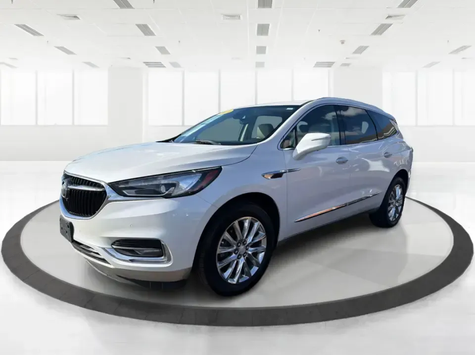 2018 Buick Enclave Premium (5GAEVBKW6JJ) with an 3.6L V-6 gasoline direct injection engine, 9A transmission, located at 1230 East Main St, Xenia, OH, 45385, (937) 908-9800, 39.688026, -83.910172 - Pack the kids, queue up a playlist, and point the nose toward your next weekend getaway-this 2018 Buick Enclave Premium is built for real life in Troy, Ohio, whether you're doing school drop-offs, a long commute down I-75, or a comfortable road trip to Dayton, Columbus, or the Miami Valley. With thr - Photo#8