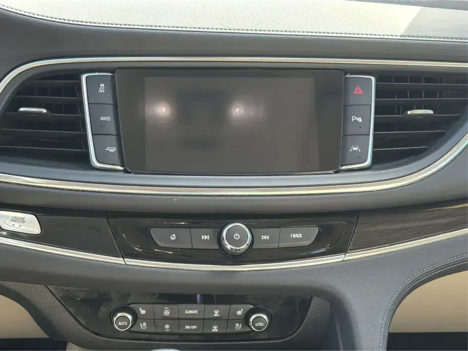 2018 Buick Enclave Premium (5GAEVBKW6JJ) with an 3.6L V-6 gasoline direct injection engine, 9A transmission, located at 1230 East Main St, Xenia, OH, 45385, (937) 908-9800, 39.688026, -83.910172 - Pack the kids, queue up a playlist, and point the nose toward your next weekend getaway-this 2018 Buick Enclave Premium is built for real life in Troy, Ohio, whether you're doing school drop-offs, a long commute down I-75, or a comfortable road trip to Dayton, Columbus, or the Miami Valley. With thr - Photo#13