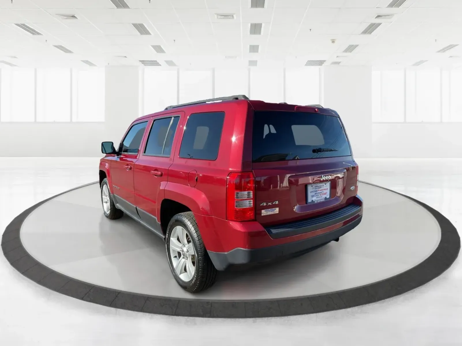 2015 Jeep Patriot Latitude (1C4NJRFB2FD) with an 2.4L I-4 DOHC engine, located at 1099 N County Rd 25A , Troy, OH, 45373, (937) 908-9800, 40.057079, -84.212883 - **Adventure Awaits with the 2015 Jeep Patriot Latitude in Fairborn, OH!**<br /> <br /> Are you ready for your next weekend getaway or daily commute? The 2015 Jeep Patriot Latitude is the perfect SUV for those who crave adventure and practicality! With its rugged design and versatile features, this v - Photo#3