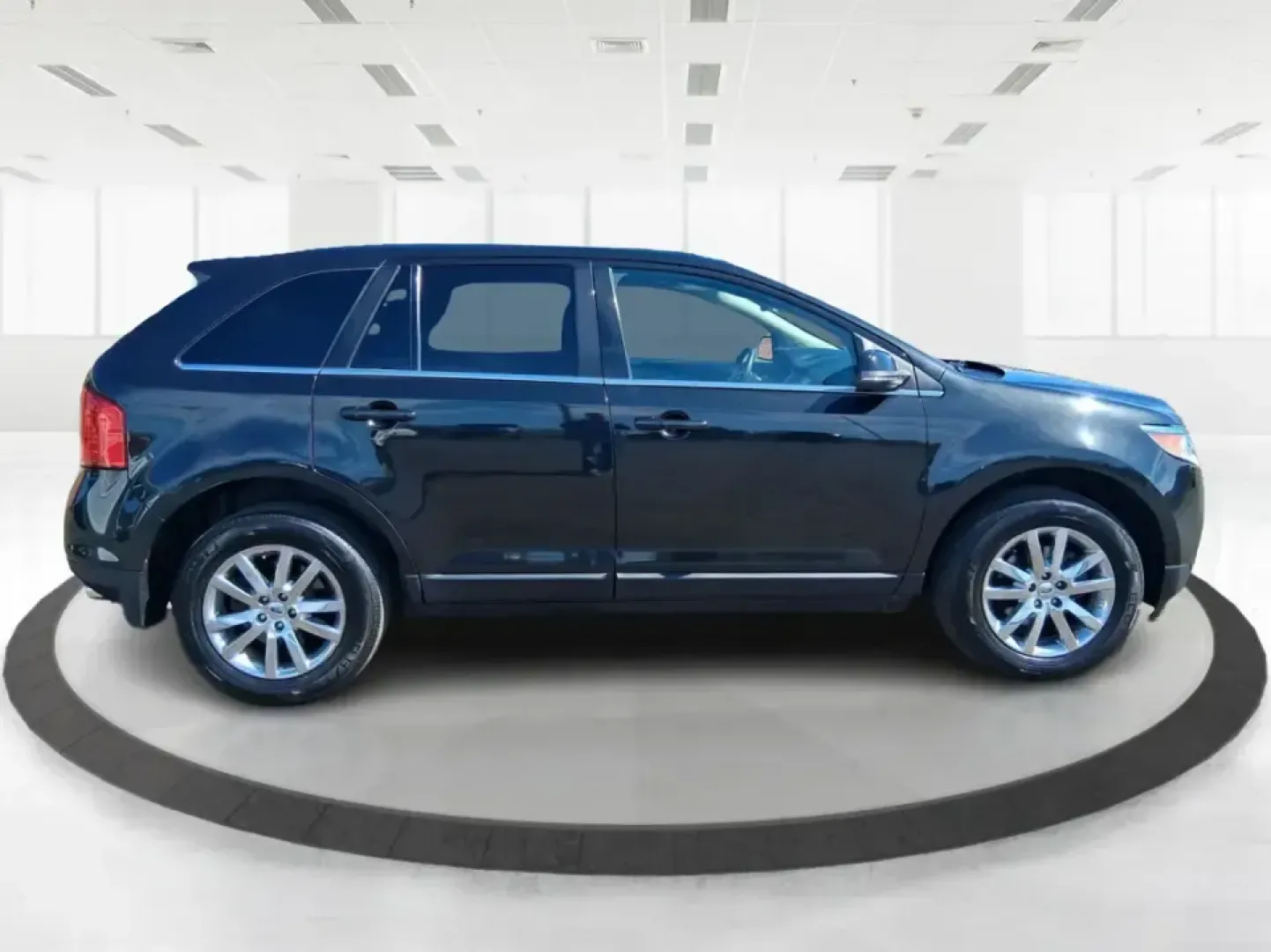 2014 Ford Edge Limited (2FMDK4KC1EB) with an 3.5L V-6 DOHC engine, 6-Speed Automatic transmission, located at 1099 N County Rd 25A , Troy, OH, 45373, (937) 908-9800, 40.057079, -84.212883 - Need an SUV that can handle Ohio's changing weather, keep everyone comfortable on school runs, and still feel upscale on date night or weekend getaways? This 2014 Ford Edge Limited in Tuxedo Black Metallic is built for real life in Troy-whether you're commuting down I75, running errands along N Coun - Photo#1
