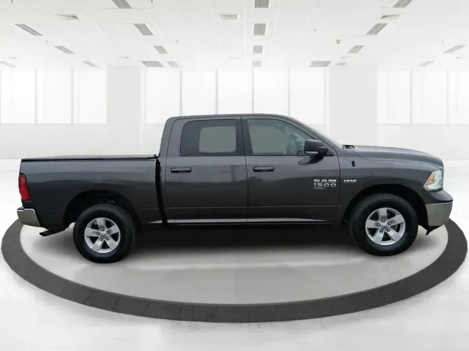 2019 Ram 1500 SLT Crew Cab SWB 4WD (1C6RR7LT2KS) with an 5.7L V8 OHV 16V engine, 8A transmission, located at 1230 East Main St, Xenia, OH, 45385, (937) 908-9800, 39.688026, -83.910172 - Built for Ohio weekends and hard-working weekdays, this 2019 Ram 1500 SLT Crew Cab SWB 4WD is the kind of truck that fits real life-towing a trailer to Caesar Creek, hauling home improvement supplies after a run down US-35, or loading up the family for a day at the Greene County Fairgrounds. Finishe- Photo#1