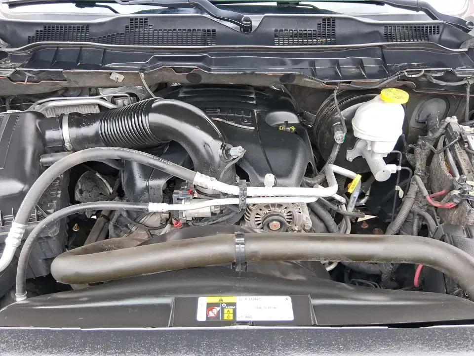 2019 Ram 1500 SLT Crew Cab SWB 4WD (1C6RR7LT2KS) with an 5.7L V8 OHV 16V engine, 8A transmission, located at 1230 East Main St, Xenia, OH, 45385, (937) 908-9800, 39.688026, -83.910172 - Built for Ohio weekends and hard-working weekdays, this 2019 Ram 1500 SLT Crew Cab SWB 4WD is the kind of truck that fits real life-towing a trailer to Caesar Creek, hauling home improvement supplies after a run down US-35, or loading up the family for a day at the Greene County Fairgrounds. Finishe- Photo#11