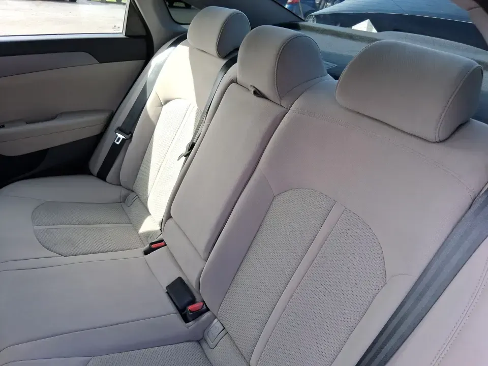 2017 Hyundai Sonata SE (5NPE24AF7HH) with an 2.4L I-4 gasoline direct injection engine, 7A transmission, located at 1230 East Main St, Xenia, OH, 45385, (937) 908-9800, 39.688026, -83.910172 - Need a dependable sedan for the daily commute down I75, quick errands around Troy, or comfortable weekend drives to Dayton? This 2017 Hyundai Sonata SE in Phantom Black is an easy-to-live-with choice for practical drivers who want modern safety, efficient performance, and a smooth ride-without payin - Photo#10