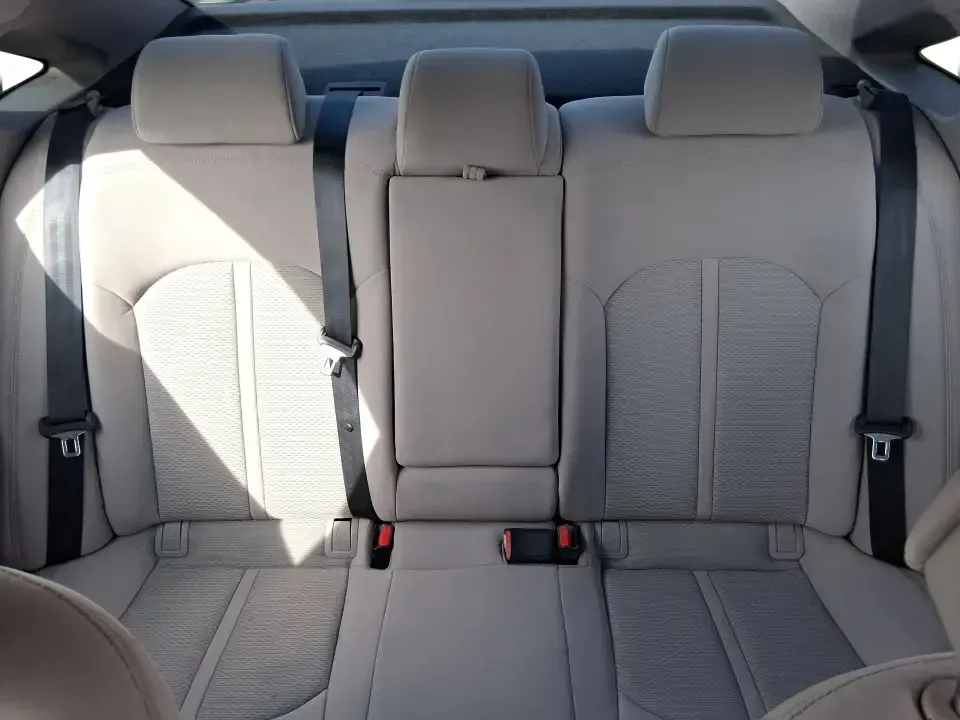 2017 Hyundai Sonata SE (5NPE24AF7HH) with an 2.4L I-4 gasoline direct injection engine, 7A transmission, located at 1230 East Main St, Xenia, OH, 45385, (937) 908-9800, 39.688026, -83.910172 - Need a dependable sedan for the daily commute down I75, quick errands around Troy, or comfortable weekend drives to Dayton? This 2017 Hyundai Sonata SE in Phantom Black is an easy-to-live-with choice for practical drivers who want modern safety, efficient performance, and a smooth ride-without payin - Photo#20