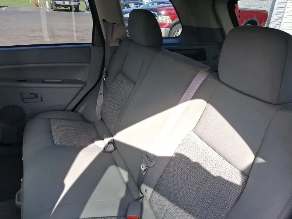 2007 Jeep Grand Cherokee Laredo (1J8GR48K47C) with an 3.7L V6 SOHC 12V engine, 5-Speed Automatic Overdrive transmission, located at 1951 S Dayton Lakeview Rd., New Carlisle, OH, 45344, (937) 908-9800, 39.890999, -84.050255 - Weekend getaways to the trails, winter commutes on slick Ohio roads, and family errands across town all get easier when you're in a capable SUV with true 4WD confidence. This **2007 Jeep Grand Cherokee Laredo** is built for drivers who want classic Jeep utility without giving up everyday comfort-ide - Photo#10