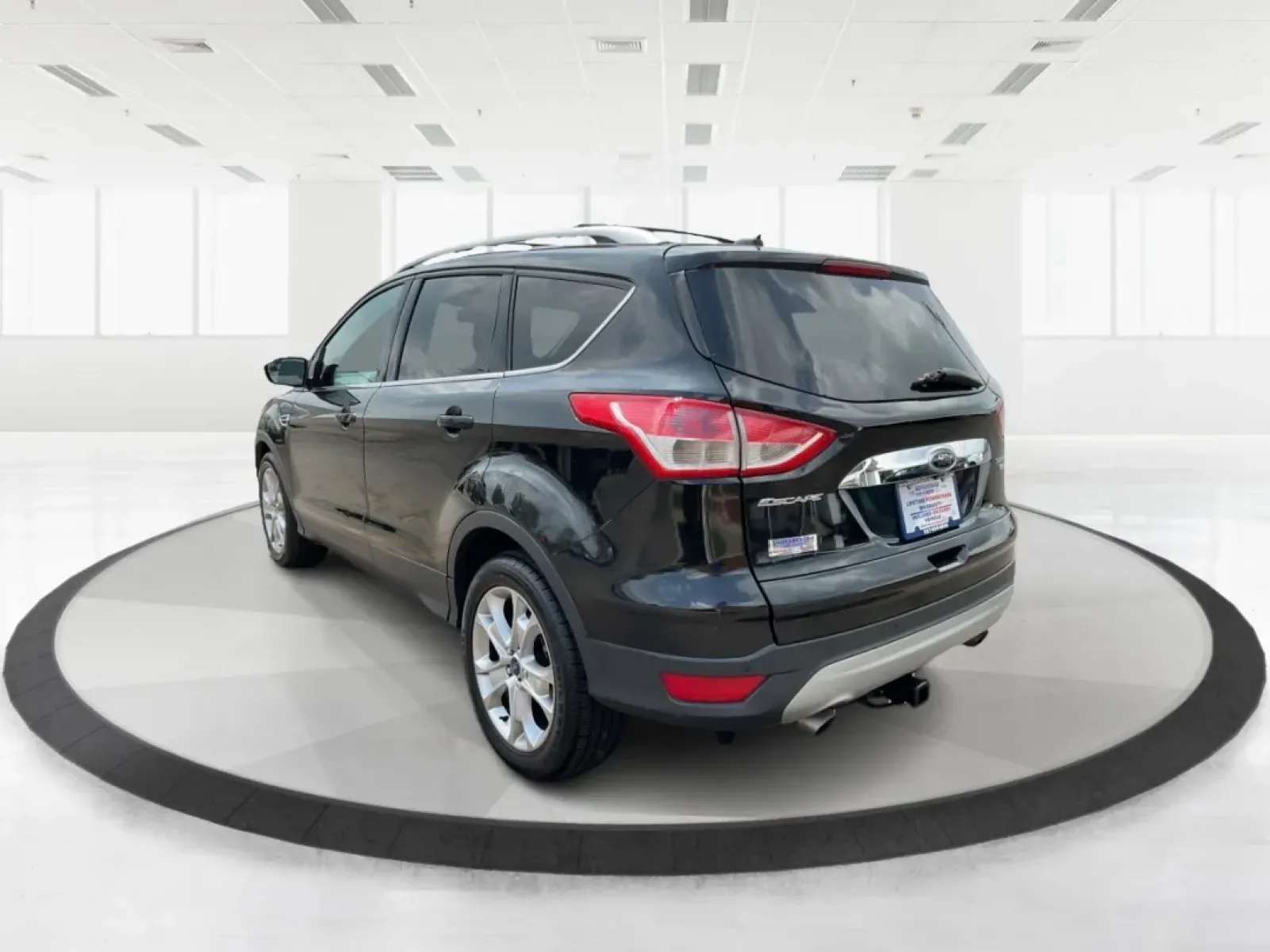 2015 Ford Escape Titanium (1FMCU9J95FU) with an Other engine, located at 1099 N County Rd 25A , Troy, OH, 45373, (937) 908-9800, 40.057079, -84.212883 - Discover your next adventure with the 2015 Ford Escape Titanium, now available at Advantage Car and Credit in Fairborn, OH! Whether you're looking for a family-friendly SUV, a reliable commuter vehicle, or a versatile option for weekend getaways, this Escape checks all the boxes. With a stunning Tux - Photo#3