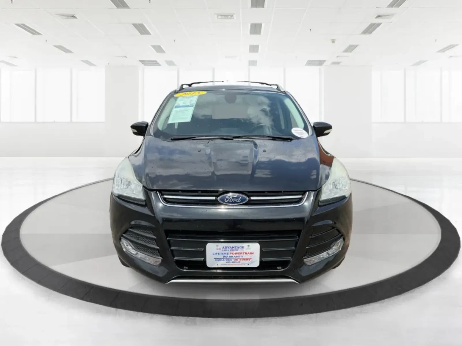 2015 Ford Escape Titanium (1FMCU9J95FU) with an Other engine, located at 1099 N County Rd 25A , Troy, OH, 45373, (937) 908-9800, 40.057079, -84.212883 - Discover your next adventure with the 2015 Ford Escape Titanium, now available at Advantage Car and Credit in Fairborn, OH! Whether you're looking for a family-friendly SUV, a reliable commuter vehicle, or a versatile option for weekend getaways, this Escape checks all the boxes. With a stunning Tux - Photo#5