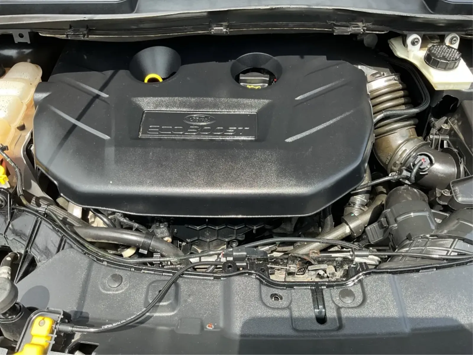 2015 Ford Escape Titanium (1FMCU9J95FU) with an Other engine, located at 1099 N County Rd 25A , Troy, OH, 45373, (937) 908-9800, 40.057079, -84.212883 - Discover your next adventure with the 2015 Ford Escape Titanium, now available at Advantage Car and Credit in Fairborn, OH! Whether you're looking for a family-friendly SUV, a reliable commuter vehicle, or a versatile option for weekend getaways, this Escape checks all the boxes. With a stunning Tux - Photo#10