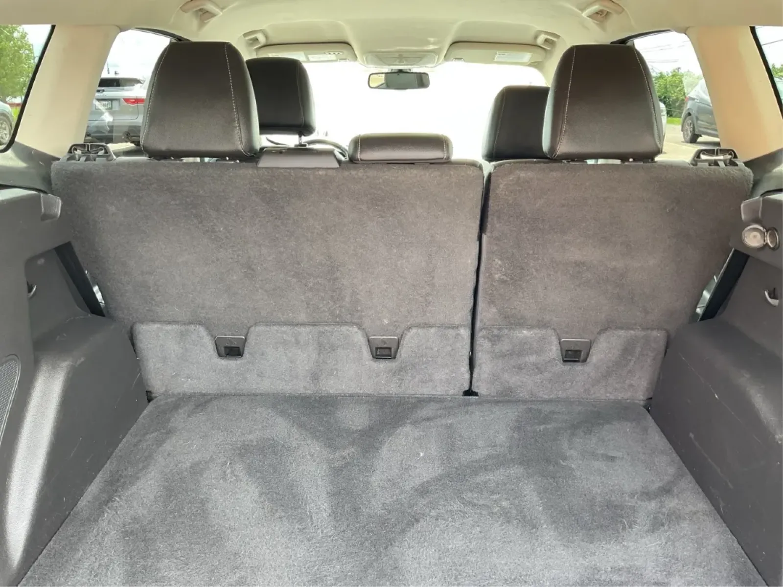 2015 Ford Escape Titanium (1FMCU9J95FU) with an Other engine, located at 1099 N County Rd 25A , Troy, OH, 45373, (937) 908-9800, 40.057079, -84.212883 - Discover your next adventure with the 2015 Ford Escape Titanium, now available at Advantage Car and Credit in Fairborn, OH! Whether you're looking for a family-friendly SUV, a reliable commuter vehicle, or a versatile option for weekend getaways, this Escape checks all the boxes. With a stunning Tux - Photo#11