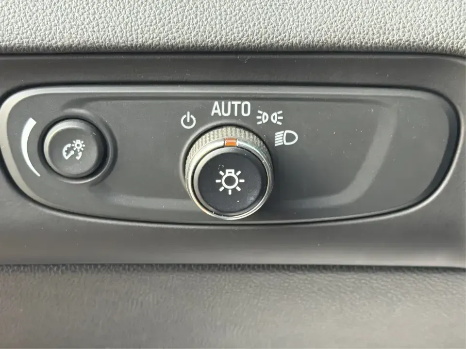 2020 Buick Enclave Essence FWD (5GAERBKWXLJ) with an 3.6L V6 DOHC 24V engine, 9A transmission, located at 1184 Kauffman Ave, Fairborn, OH, 45324, (937) 908-9800, 39.807072, -84.030914 - Make every week feel easier-school drop-offs, long commutes to Wright-Patterson AFB, and weekend road trips out to Yellow Springs-when you're driving a roomy 3-row SUV that's built for real life. This 2020 Buick Enclave Essence FWD in striking Red Quartz Tintcoat is a smart pick for growing families- Photo#17
