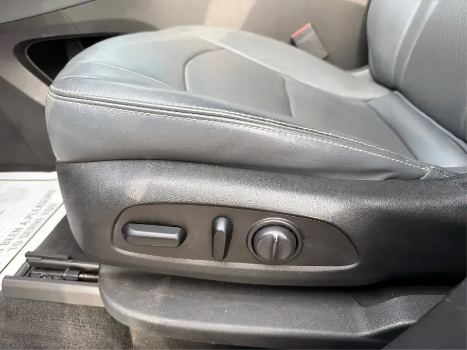 2020 Buick Enclave Essence FWD (5GAERBKWXLJ) with an 3.6L V6 DOHC 24V engine, 9A transmission, located at 1184 Kauffman Ave, Fairborn, OH, 45324, (937) 908-9800, 39.807072, -84.030914 - Make every week feel easier-school drop-offs, long commutes to Wright-Patterson AFB, and weekend road trips out to Yellow Springs-when you're driving a roomy 3-row SUV that's built for real life. This 2020 Buick Enclave Essence FWD in striking Red Quartz Tintcoat is a smart pick for growing families- Photo#18