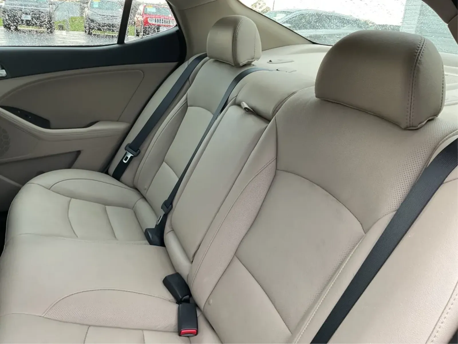 2015 Kia Optima EX (5XXGN4A76FG) with an Theta II 2.4L I-4 gasoline direct injection engine, located at 1099 N County Rd 25A , Troy, OH, 45373, (937) 908-9800, 40.057079, -84.212883 - **Elevate Your Daily Commute with the 2015 Kia Optima EX** <br /> <br /> Imagine transforming your daily drive into an experience of comfort and style. Whether you're navigating the bustling streets of Fairborn or embarking on a weekend getaway, the 2015 Kia Optima EX is designed to enhance your li - Photo#10