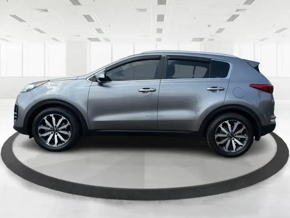 2017 Kia Sportage EX (KNDPN3AC6H7) with an Theta II 2.4L I-4 gasoline direct injection engine, 6A transmission, located at 1951 S Dayton Lakeview Rd., New Carlisle, OH, 45344, (937) 908-9800, 39.890999, -84.050255 - Picture your next weekend: loading up groceries for the week, cruising I70 toward Dayton for dinner plans, or packing the cargo area for a road trip to Huber Heights, Springfield, or a quick getaway near the Great Miami River. This 2017 Kia Sportage EX in Mineral Silver is the kind of practical, com - Photo#5