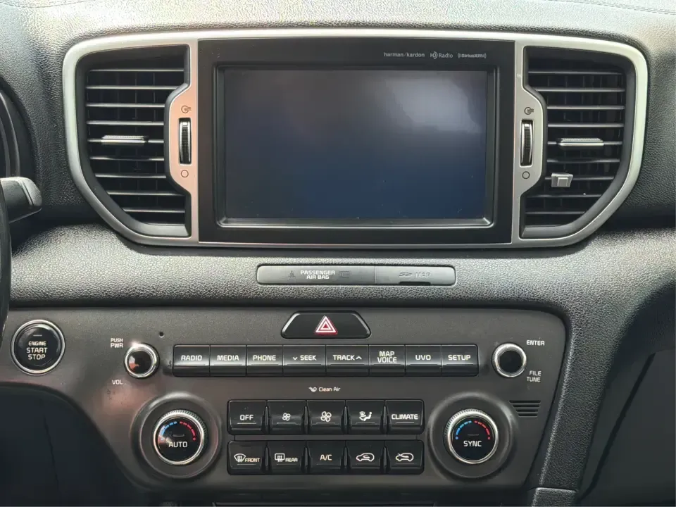 2017 Kia Sportage EX (KNDPN3AC6H7) with an Theta II 2.4L I-4 gasoline direct injection engine, 6A transmission, located at 1951 S Dayton Lakeview Rd., New Carlisle, OH, 45344, (937) 908-9800, 39.890999, -84.050255 - Picture your next weekend: loading up groceries for the week, cruising I70 toward Dayton for dinner plans, or packing the cargo area for a road trip to Huber Heights, Springfield, or a quick getaway near the Great Miami River. This 2017 Kia Sportage EX in Mineral Silver is the kind of practical, com - Photo#13