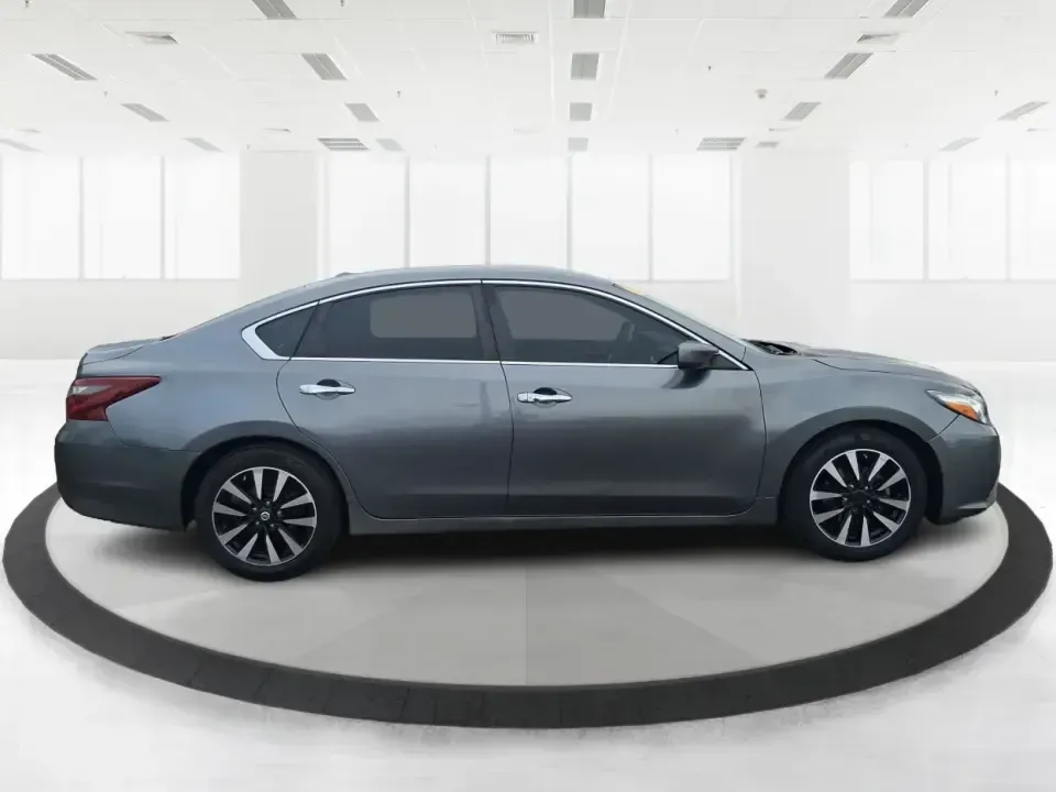 2018 Nissan Altima 2.5 SV (1N4AL3AP0JC) with an 2.5L I-4 DOHC engine, CVT transmission, located at 8750 N County Rd 25A, Piqua, OH, 45356, (937) 908-9800, 40.164391, -84.232513 - Make every mile easier-whether you're tackling a long commute down I75, running kids to practice after school, or planning a weekend day trip to the Miami County Fairgrounds. This 2018 Nissan Altima 2.5 SV in Gun Metallic is the kind of comfortable, efficient sedan that fits real-life schedules in P - Photo#1