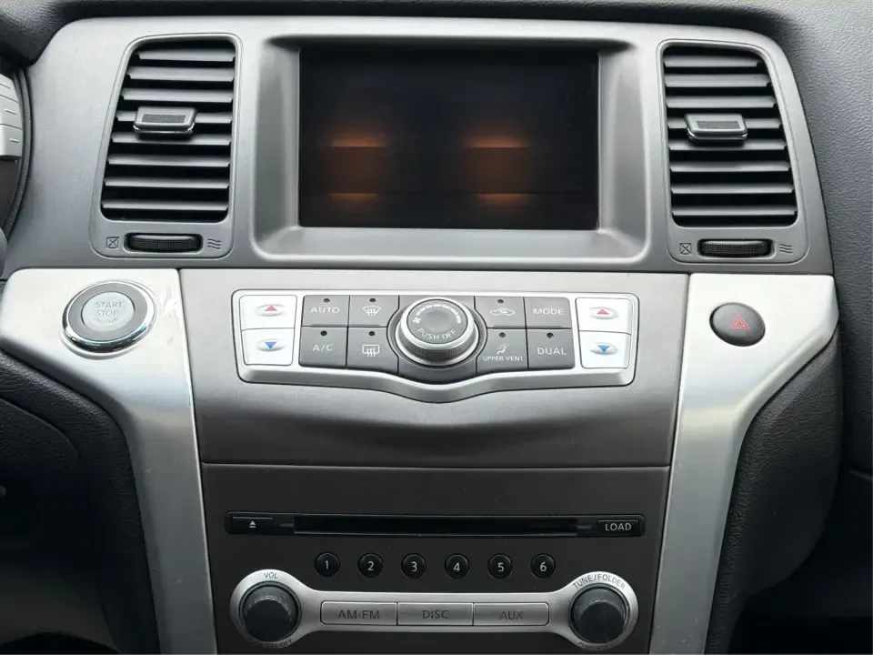 2013 Nissan Murano S (JN8AZ1MW8DW) with an 3.5L V-6 DOHC engine, Continuously Variable Transmission transmission, located at 1230 East Main St, Xenia, OH, 45385, (937) 908-9800, 39.688026, -83.910172 - Picture your next Ohio weekend: loading up the family for a day at Caesar Creek State Park, cruising out to the Greene County Fair, or tackling a long commute between Xenia, Beavercreek, and Dayton with confident comfort. This 2013 Nissan Murano S is the kind of midsize SUV that fits real life-roomy - Photo#13