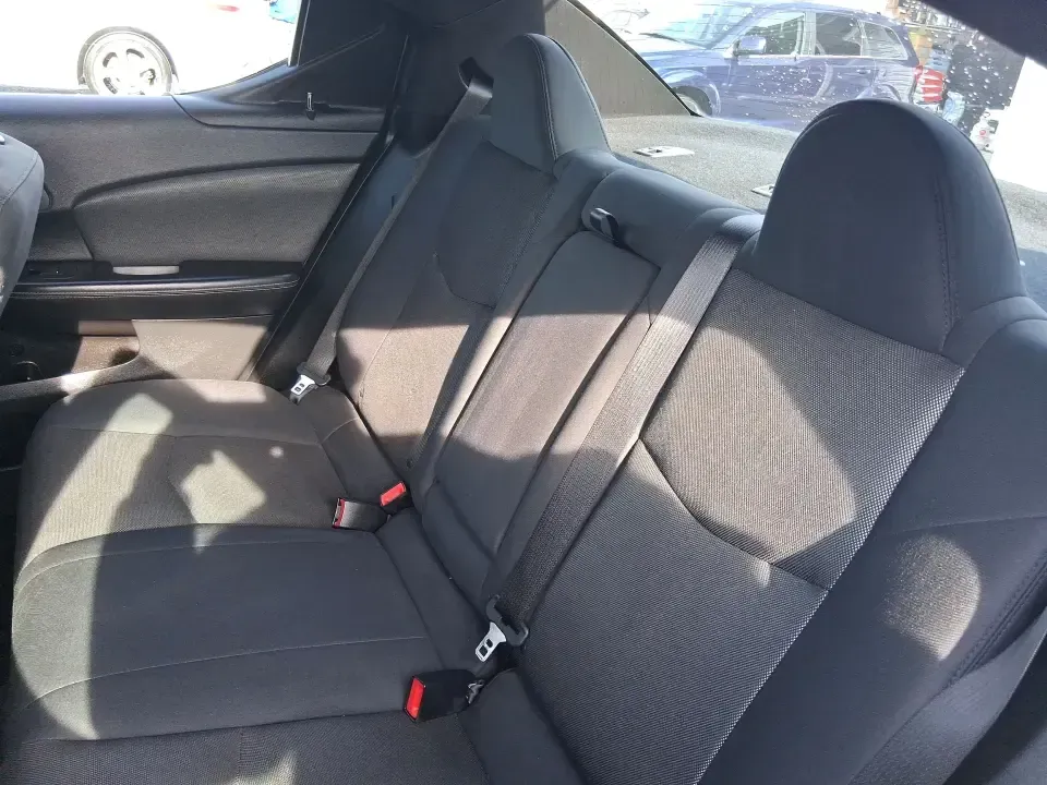 2014 Dodge Avenger SE (1C3CDZAB8EN) with an 2.4L L4 DOHC 16V engine, 4-Speed Automatic transmission, located at 1099 N County Rd 25A , Troy, OH, 45373, (937) 908-9800, 40.057079, -84.212883 - Picture an easy, stress-free daily commute from Moraine to downtown Dayton, with enough comfort for the school run, errands along South Dixie Drive, and the occasional weekend escape to Carillon Historical Park or a movie night near the Dayton Mall. If you want a practical sedan that fits real life- - Photo#10