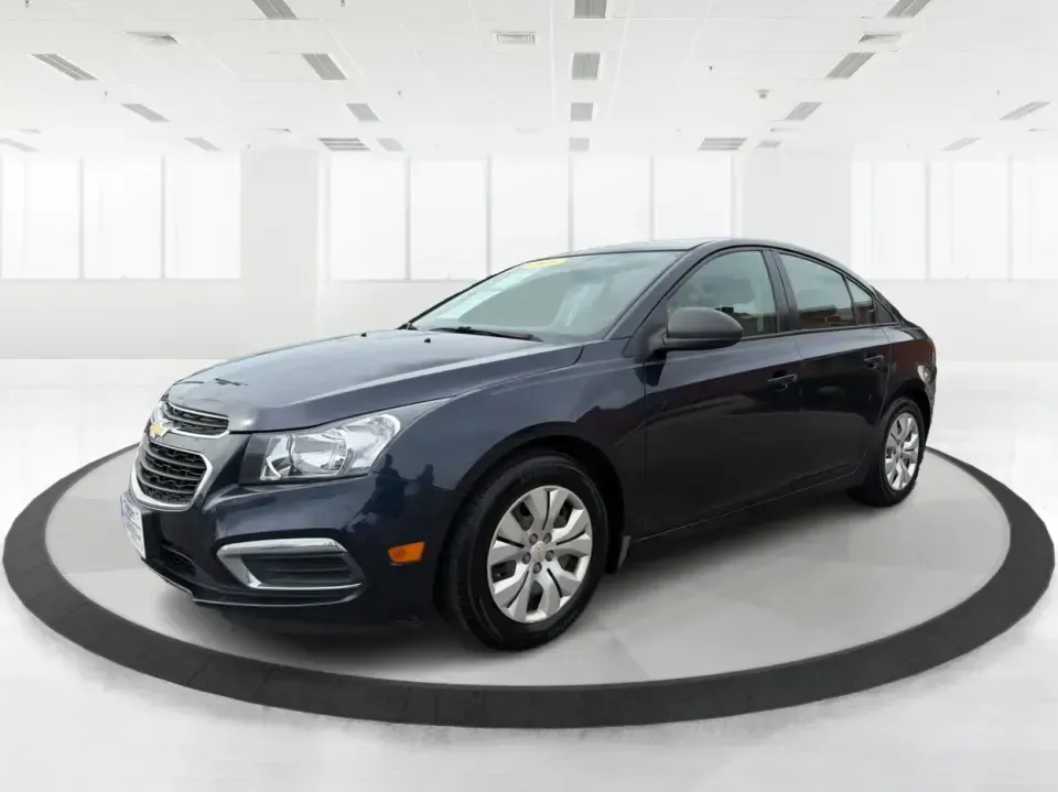2016 Chevrolet Cruze Limited LS Auto (1G1PC5SG5G7) with an ECOTEC 1.8L I-4 DOHC engine, 6A transmission, located at 1099 N County Rd 25A , Troy, OH, 45373, (937) 908-9800, 40.057079, -84.212883 - Need a dependable, fuel-friendly commuter that can handle daily drives from Troy to Dayton, school drop-offs, and the occasional weekend getaway without draining your budget? This 2016 Chevrolet Cruze Limited LS Auto is the kind of practical sedan that fits real life-easy to park downtown, comfortab - Photo#8
