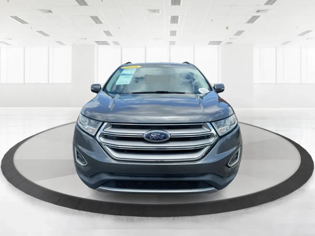 2016 Ford Edge SEL (2FMPK3J91GB) with an 3.5L V-6 DOHC engine, located at 4508 South Dixie Dr, Moraine, OH, 45439, (937) 908-9800, 39.689976, -84.218452 - **Experience the Road Ahead with the 2016 Ford Edge SEL - Your Adventure Awaits!**<br /> <br /> Are you ready for your next road trip or family outing? The 2016 Ford Edge SEL is not just a car; it's a versatile SUV that caters to your lifestyle needs, making it the perfect companion for growing fami - Photo#7