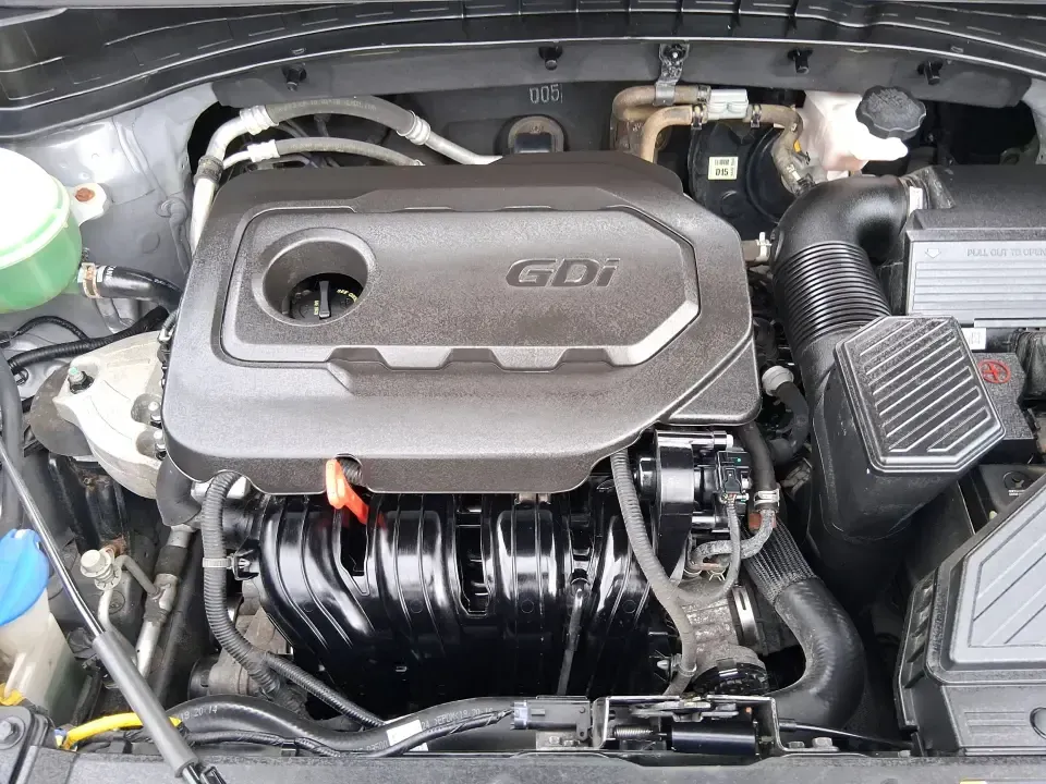 2018 Kia Sportage LX (KNDPM3AC0J7) with an Theta II 2.4L I-4 gasoline direct injection engine, 6A transmission, located at 1099 N County Rd 25A , Troy, OH, 45373, (937) 908-9800, 40.057079, -84.212883 - Weekend road trips to the Miami County Fair, daily commutes down I75, or quick errands between Downtown Troy and the shops near West Main Street-this 2018 Kia Sportage LX is the kind of compact SUV that fits real life. With its versatile crossover layout, confident road manners, and smart cargo spac - Photo#11