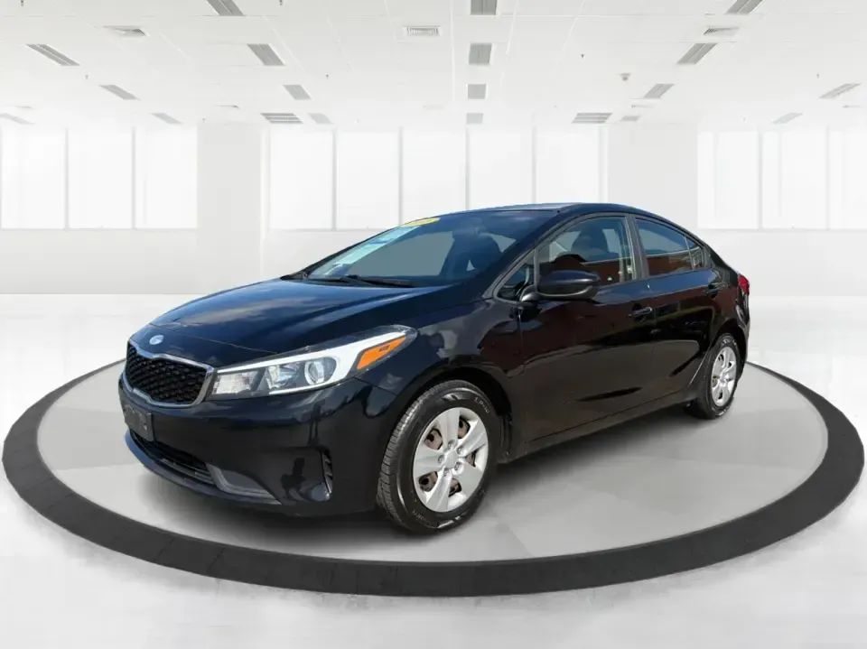 2018 Kia Forte LX (3KPFK4A79JE) with an 2L I-4 DOHC engine, 6M transmission, located at 4508 South Dixie Dr, Moraine, OH, 45439, (937) 908-9800, 39.689976, -84.218452 - Need a dependable commuter that's easy to park downtown, comfortable for I-75 and SR-725 traffic, and still stylish enough for dinner in the Dayton area? This 2018 Kia Forte LX in Aurora Black is a smart, budget-friendly sedan that fits real life in Moraine, OH-whether you're stacking miles for work - Photo#8