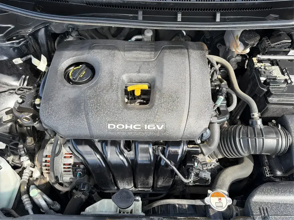 2018 Kia Forte LX (3KPFK4A79JE) with an 2L I-4 DOHC engine, 6M transmission, located at 1230 East Main St, Xenia, OH, 45385, (937) 908-9800, 39.688026, -83.910172 - Need a dependable commuter that's easy to park downtown, comfortable for I-75 and SR-725 traffic, and still stylish enough for dinner in the Dayton area? This 2018 Kia Forte LX in Aurora Black is a smart, budget-friendly sedan that fits real life in Moraine, OH-whether you're stacking miles for work - Photo#11