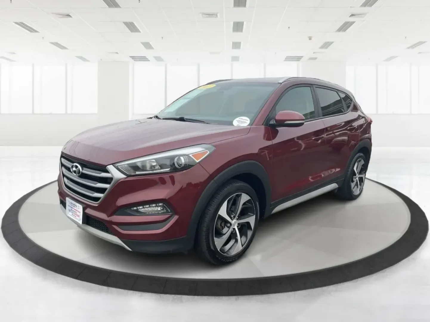 2017 Hyundai Tucson Sport (KM8J3CA29HU) with an 1.6L I-4 gasoline direct injection engine, located at 401 Woodman Dr, Riverside, OH, 45431, (937) 908-9800, 39.760899, -84.123421 - **Discover Adventure in the 2017 Hyundai Tucson: Your Ideal SUV for Every Journey!**<br /> <br /> Are you ready to elevate your driving experience? The 2017 Hyundai Tucson in striking Ruby Wine is here, tailored for those who crave versatility and reliability in their daily adventures. Whether you'r - Photo#8