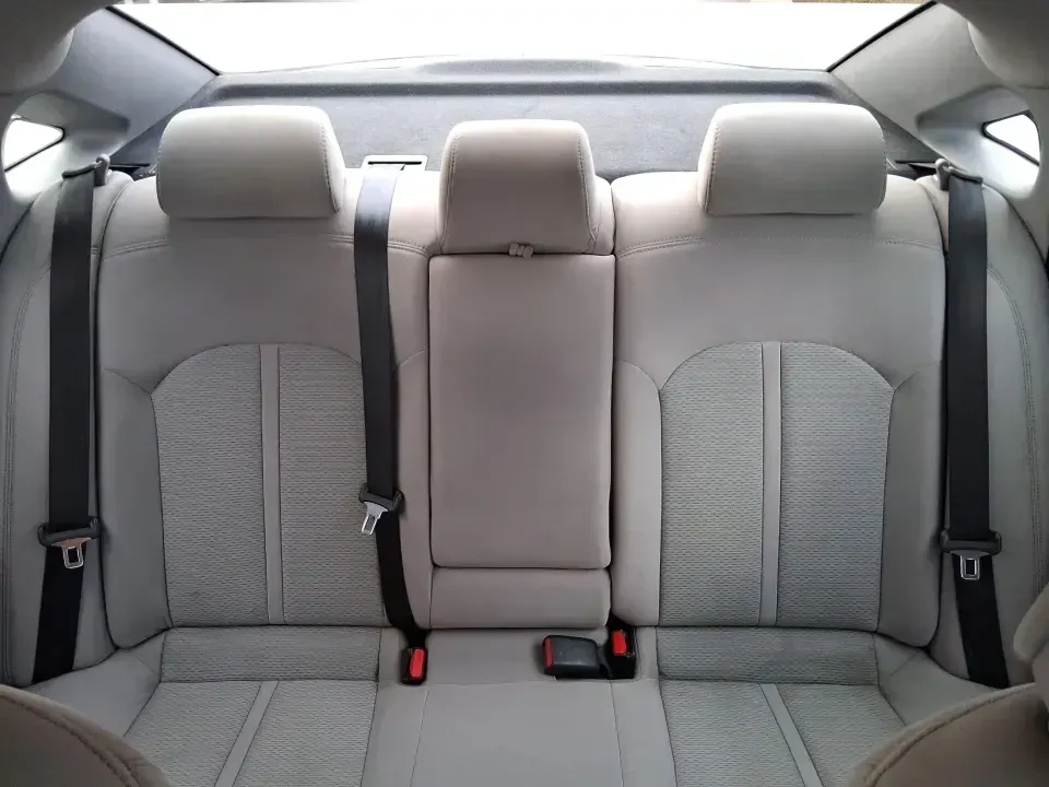 2015 Hyundai Sonata SE (5NPE24AFXFH) with an 2.4L L4 DOHC 16V engine, 7-Speed Automatic transmission, located at 1951 S Dayton Lakeview Rd., New Carlisle, OH, 45344, (937) 908-9800, 39.890999, -84.050255 - Need a dependable daily commuter that still feels comfortable for weekend getaways to Dayton, Tipp City, or a quick escape to Charleston Falls Preserve? This 2015 Hyundai Sonata SE in Symphony Silver is a smart, budget-friendly sedan that fits real life in Troy, Ohio-easy to park downtown, smooth on - Photo#14