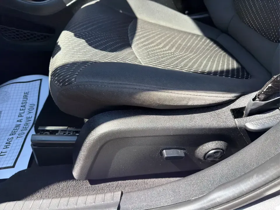 2014 Dodge Journey SXT (3C4PDDBG0ET) with an 3.6L V-6 DOHC engine, 6-Speed Automatic transmission, located at 1099 N County Rd 25A , Troy, OH, 45373, (937) 908-9800, 40.057079, -84.212883 - Pack up the kids, the dog, and the weekend bags-this 2014 Dodge Journey SXT is the kind of SUV that makes everyday life in Troy easier and spontaneous road trips feel completely doable. Whether you're tackling school drop-offs, commuting to Dayton, or planning a family day at the Miami County Fairgr - Photo#18